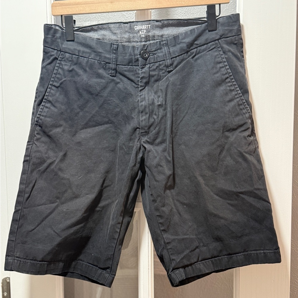 Carhartt WIP Men's Charcoal Flat Front Shorts - Picture 2 of 7